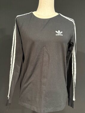 adidas Women’s Black Crewneck Long Sleeve Shirt with White Three-Stripe Detail